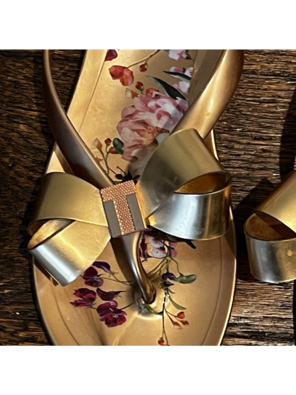 Ted Baker Jelly Thong Flip Flop Sandals Womens 39/8.5 Floral Insole Bow Copper - Picture 2 of 8
